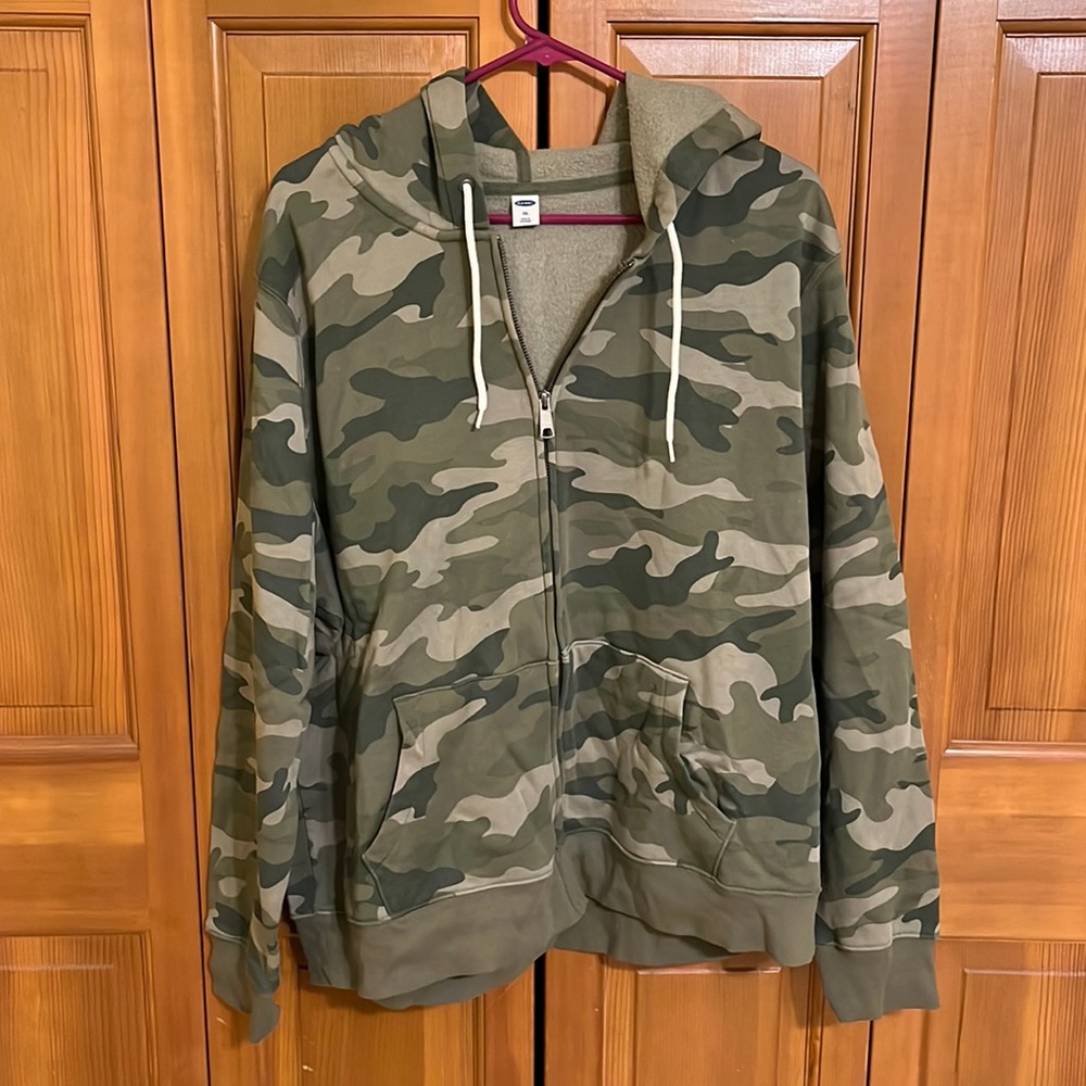 Old Navy zip up hoodie